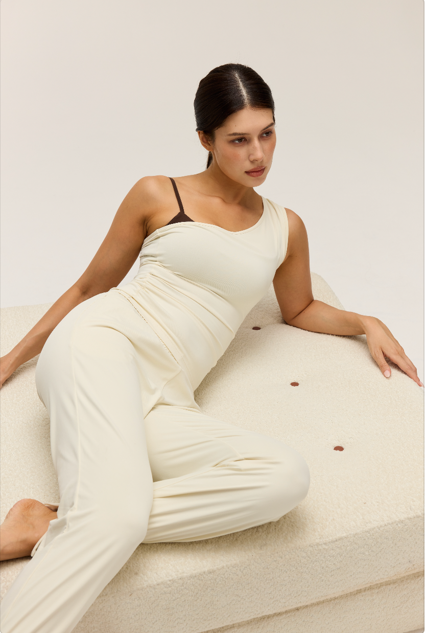 KNITTED SLIM ANKLE JOGGER PANTS | SANDY WHITE