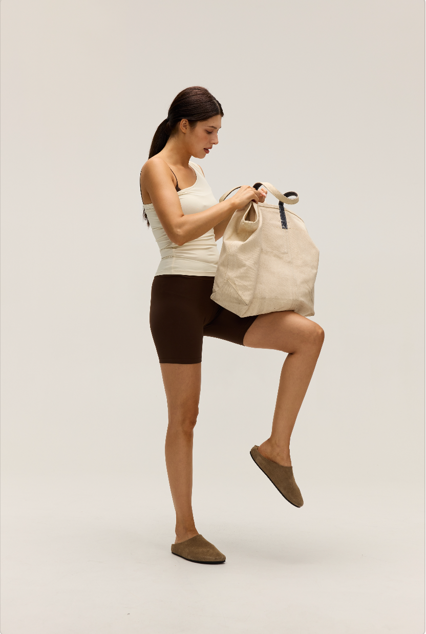 HIGH-WAISTED CROSSOVER SHORTS 6'' | CHOCO