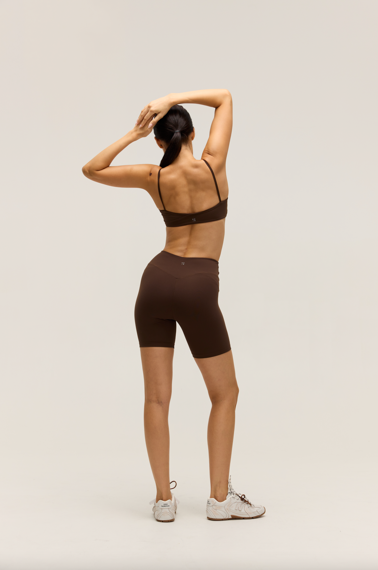 ESSENTIAL CROP｜CHOCO