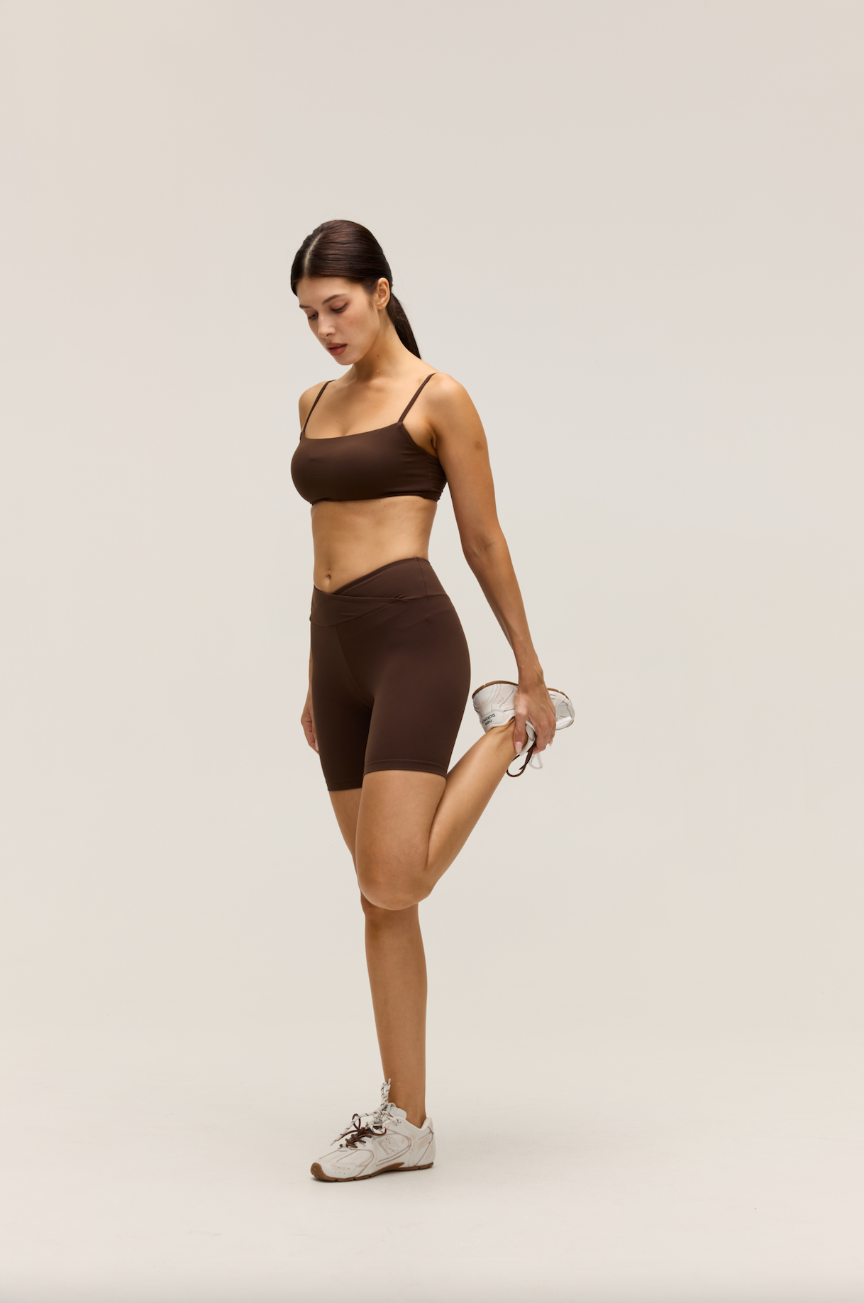 ESSENTIAL CROP｜CHOCO