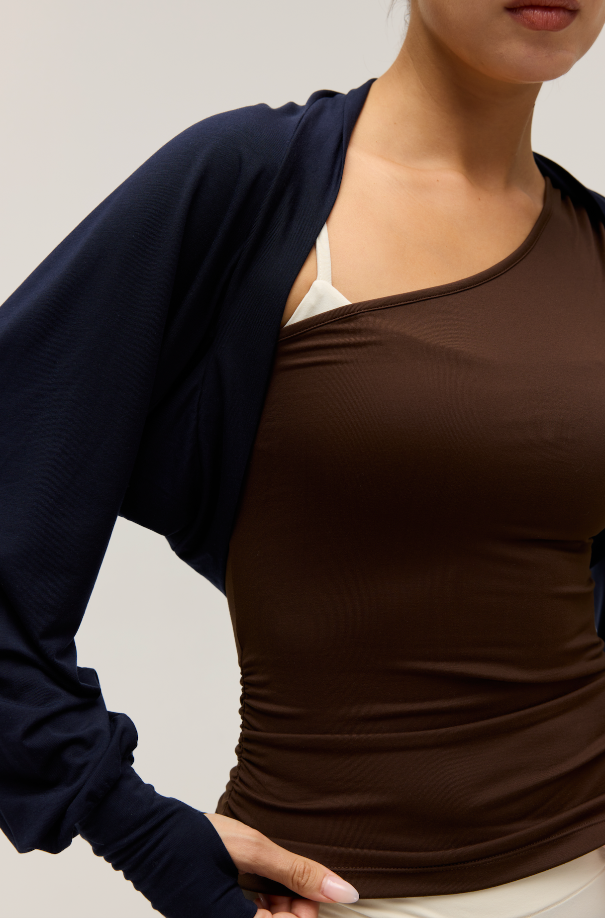 MERINO WOOL LONG-SLEEVE CROPPED TOPPER｜DARK NAVY