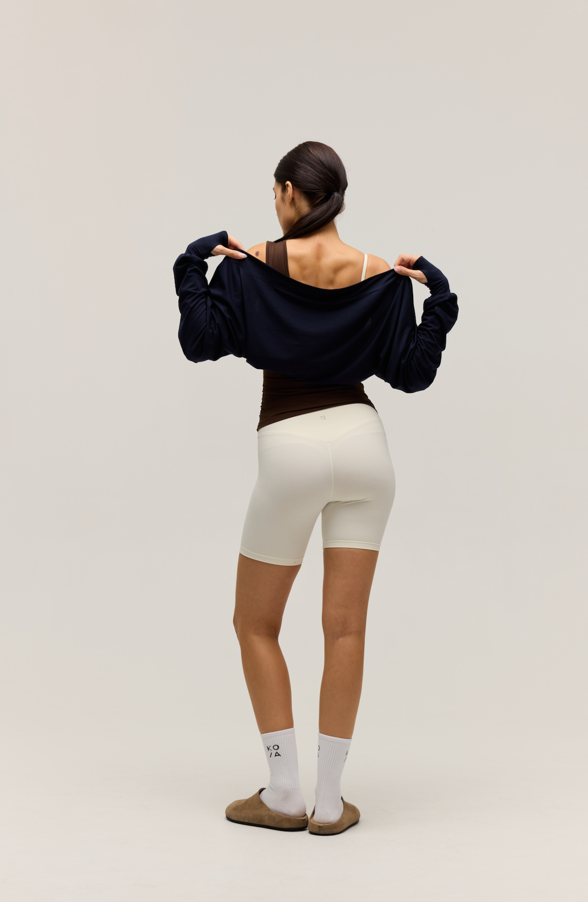 MERINO WOOL LONG-SLEEVE CROPPED TOPPER｜DARK NAVY