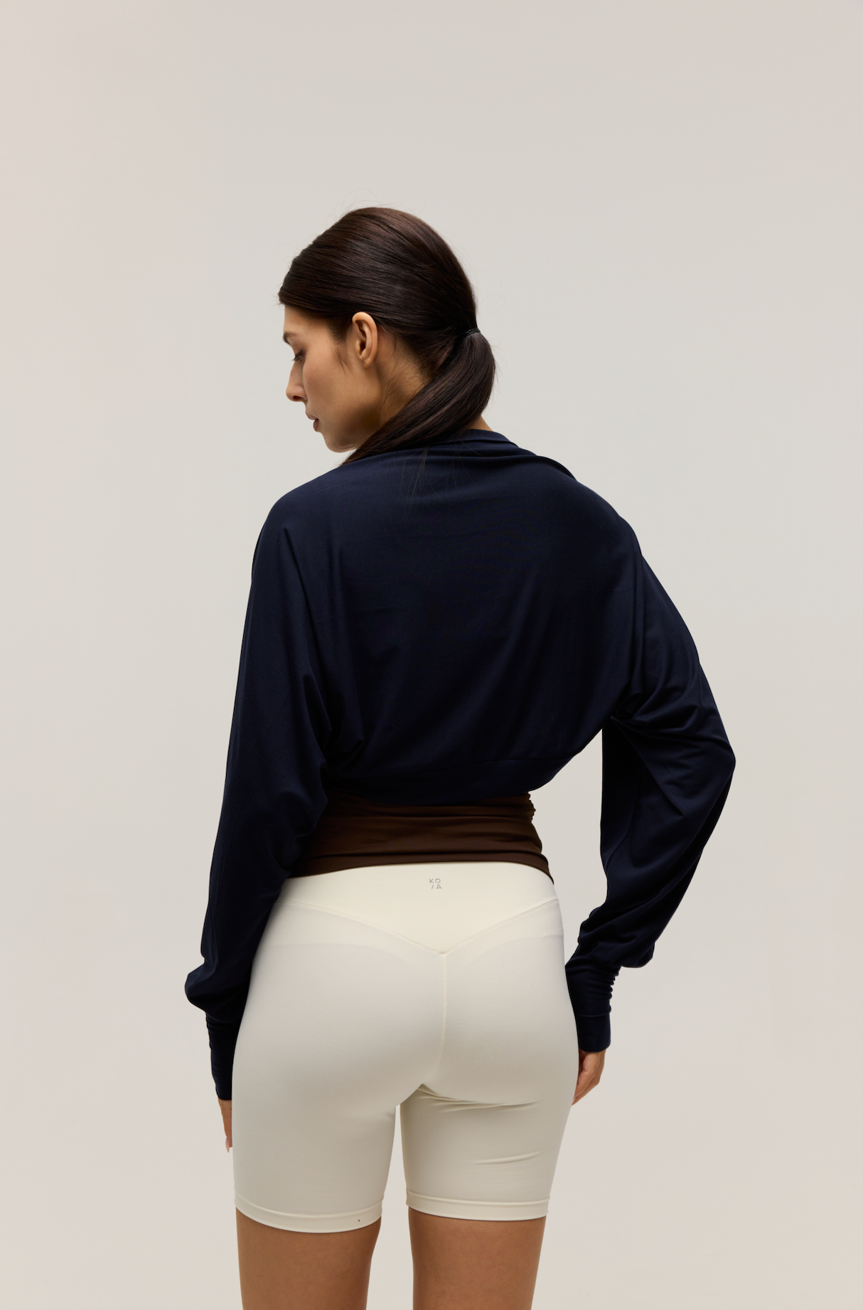 MERINO WOOL LONG-SLEEVE CROPPED TOPPER｜DARK NAVY