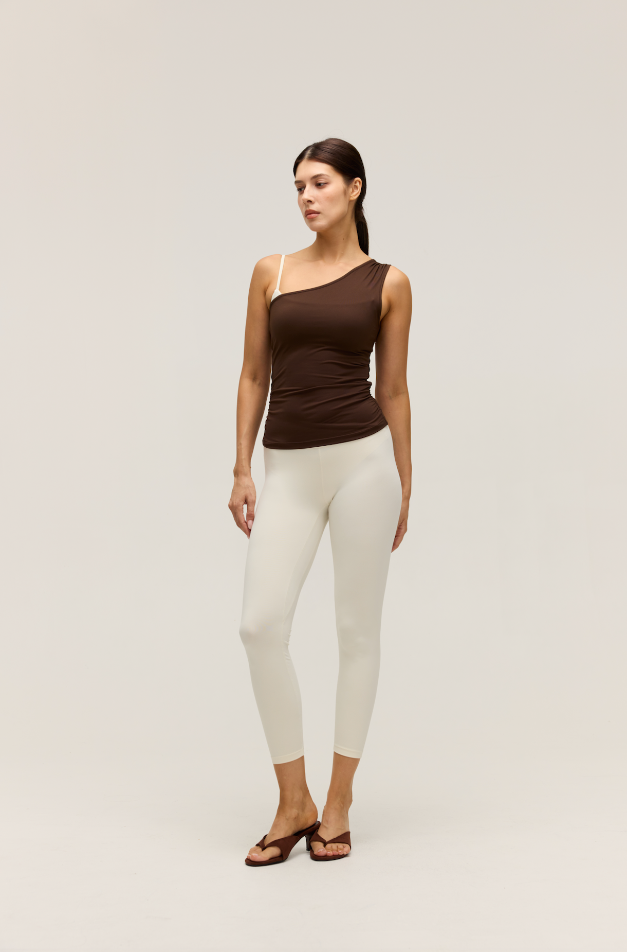ASYMMETRIC ONE SHOULDER TANK TOP｜CHOCO