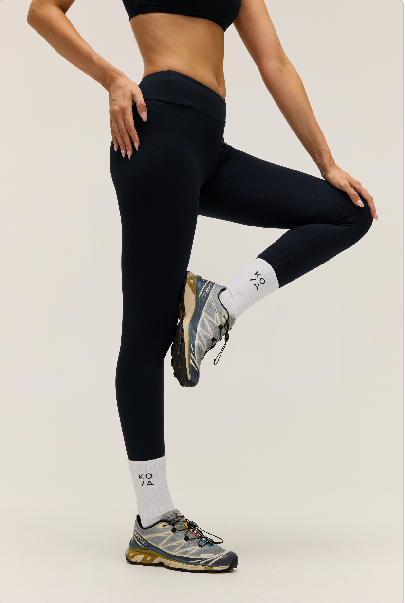 HIGH-WAISTED CROSSOVER LEGGINGS | DARK NAVY