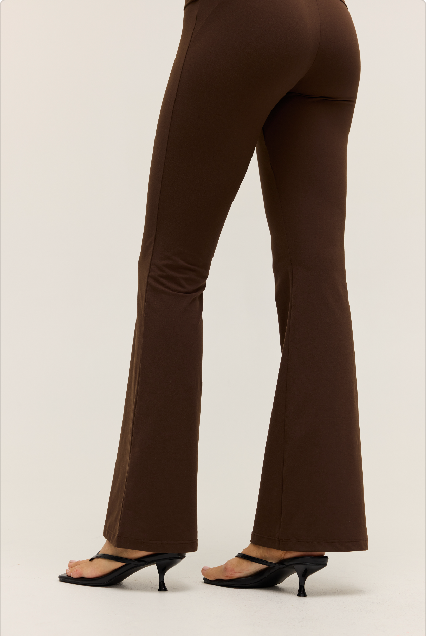 FOLD-OVER FLARE BOTTOM | CHOCO